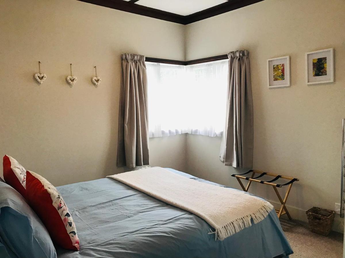 Serendipity Wharf Cottage Tairua Ngoại thất bức ảnh